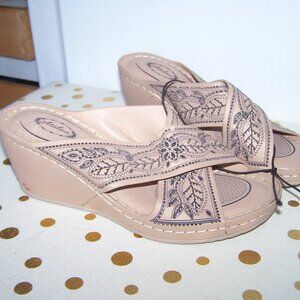 Atalina NWT Heeled Sandals Sz 7.5